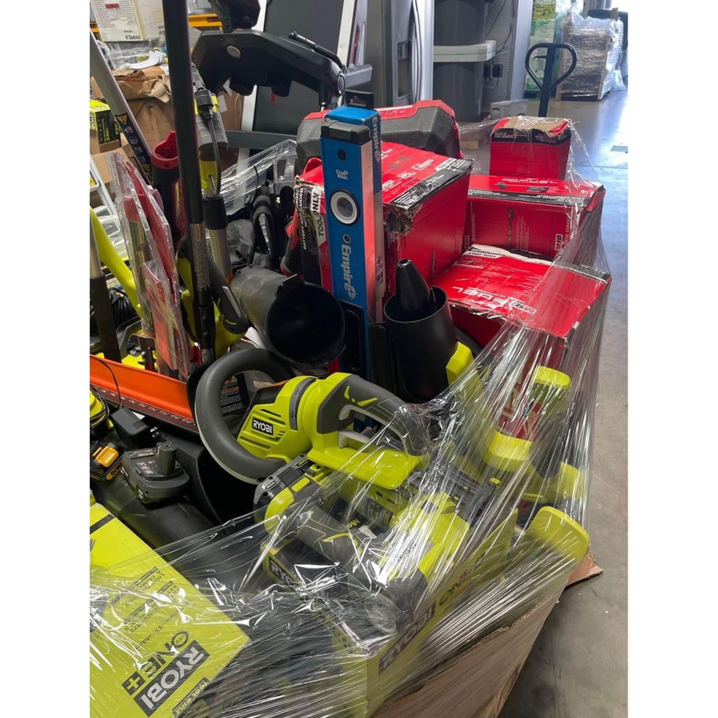 Milwaukee Ryobi Power Tool Pallet #131